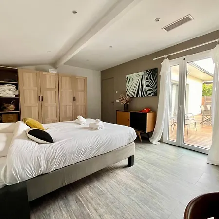 Proche Holiday home